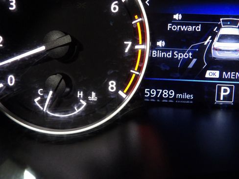 Used 2022 Nissan Altima 2.5 SR image 17