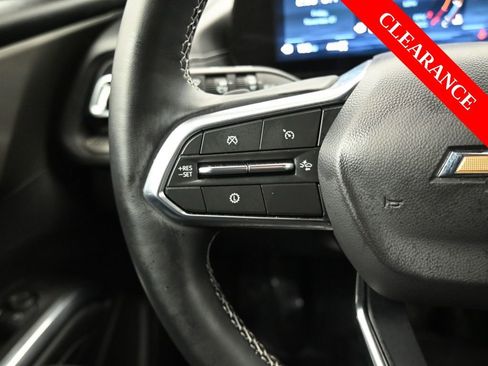 Used 2025 Chevrolet Traverse LT w/ Driver Confidence Package image 26