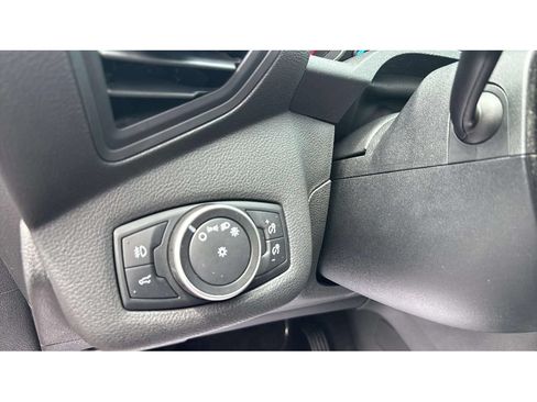 Used 2017 Ford Escape SE w/ Equipment Group 201A AWD/4WD image 19