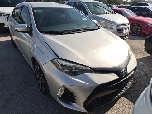 Used 2019 Toyota Corolla SE FWD image 6