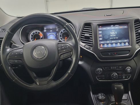 Used 2019 Jeep Cherokee Trailhawk w/ Comfort/Convenience Group image 12