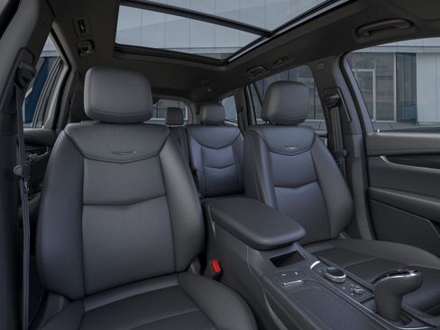 New 2025 Cadillac XT6 Sport w/ Technology Package image 16