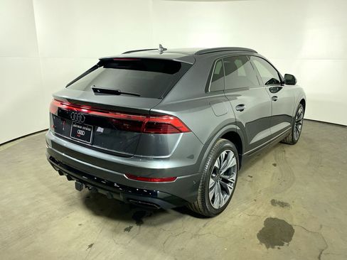 Used 2025 Audi Q8 Premium Plus w/ Premium Plus Package image 36