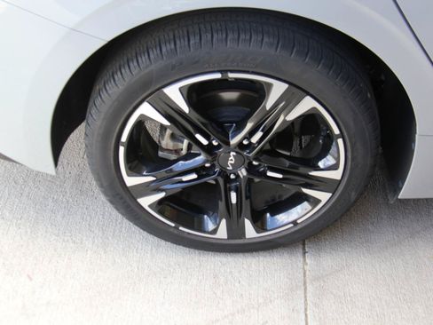 Used 2024 Kia K5 GT-Line w/ GT-Line Premium Package FWD image 34