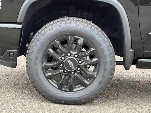 New 2025 Chevrolet Silverado 3500 High Country w/ Midnight Edition image 25