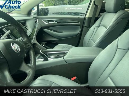 Used 2020 Buick Enclave Essence w/ Sound and Sites Package FWD image 3