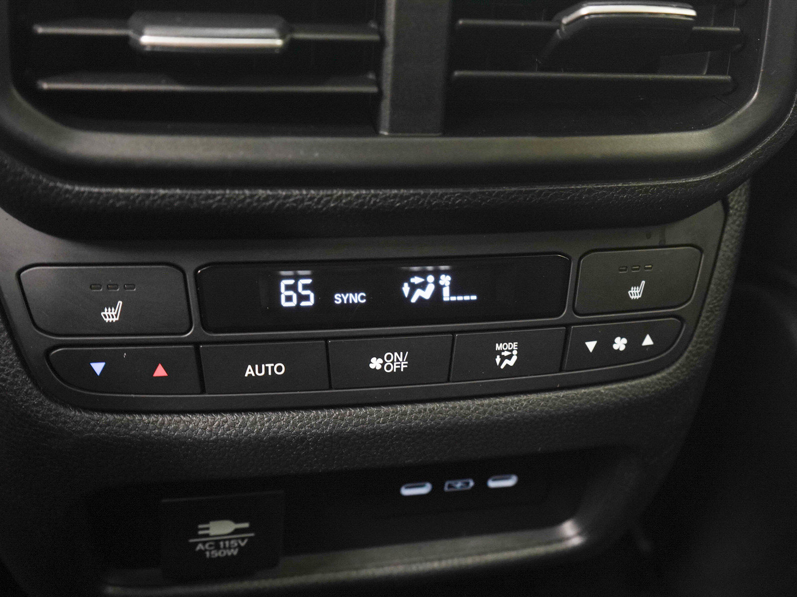 Used 2024 Honda Pilot Elite image 17