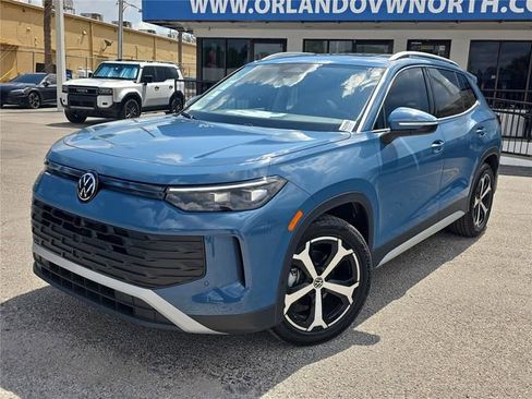 New 2026 Volkswagen Tiguan SE image 25