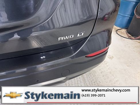 Used 2023 Chevrolet Equinox LT w/ LPO, Floor Liner Package image 12