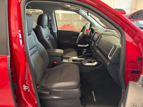 Certified 2023 Nissan Frontier SV w/ SV Convenience Package AWD/4WD image 18