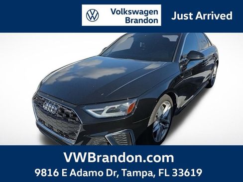 Used 2022 Audi A4 2.0T Premium w/ Convenience Package image 1