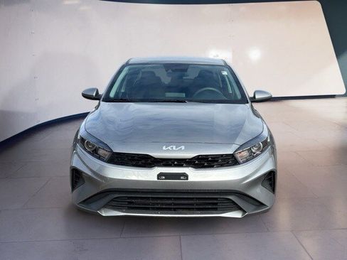 Used 2023 Kia Forte LXS image 9