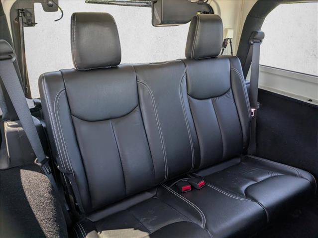 Used 2017 Jeep Wrangler Sahara w/ Quick Order Package 24E Chief AWD/4WD image 16