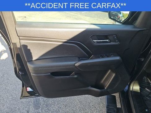 Used 2023 GMC Canyon Elevation image 33