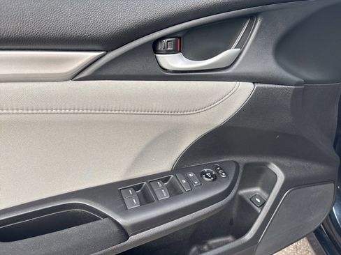 Used 2019 Honda Civic EX image 20