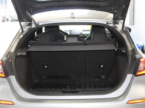 Used 2023 Honda Civic Sport image 25