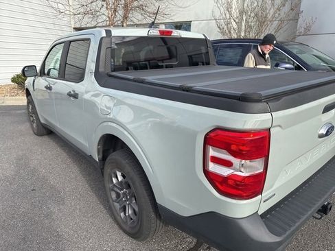 Used 2022 Ford Maverick XLT image 6