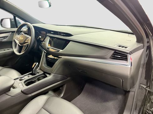 Used 2025 Cadillac XT5 Luxury AWD/4WD image 30
