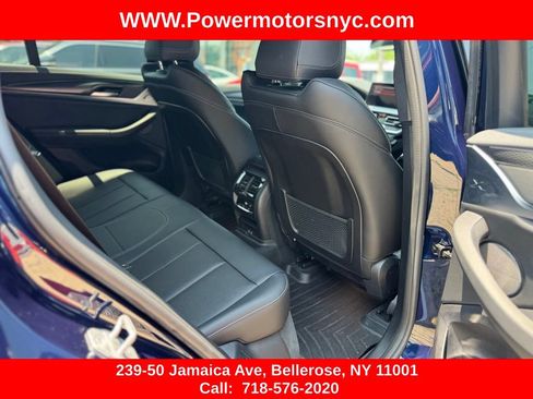 Used 2024 BMW X4 M40i AWD/4WD image 25