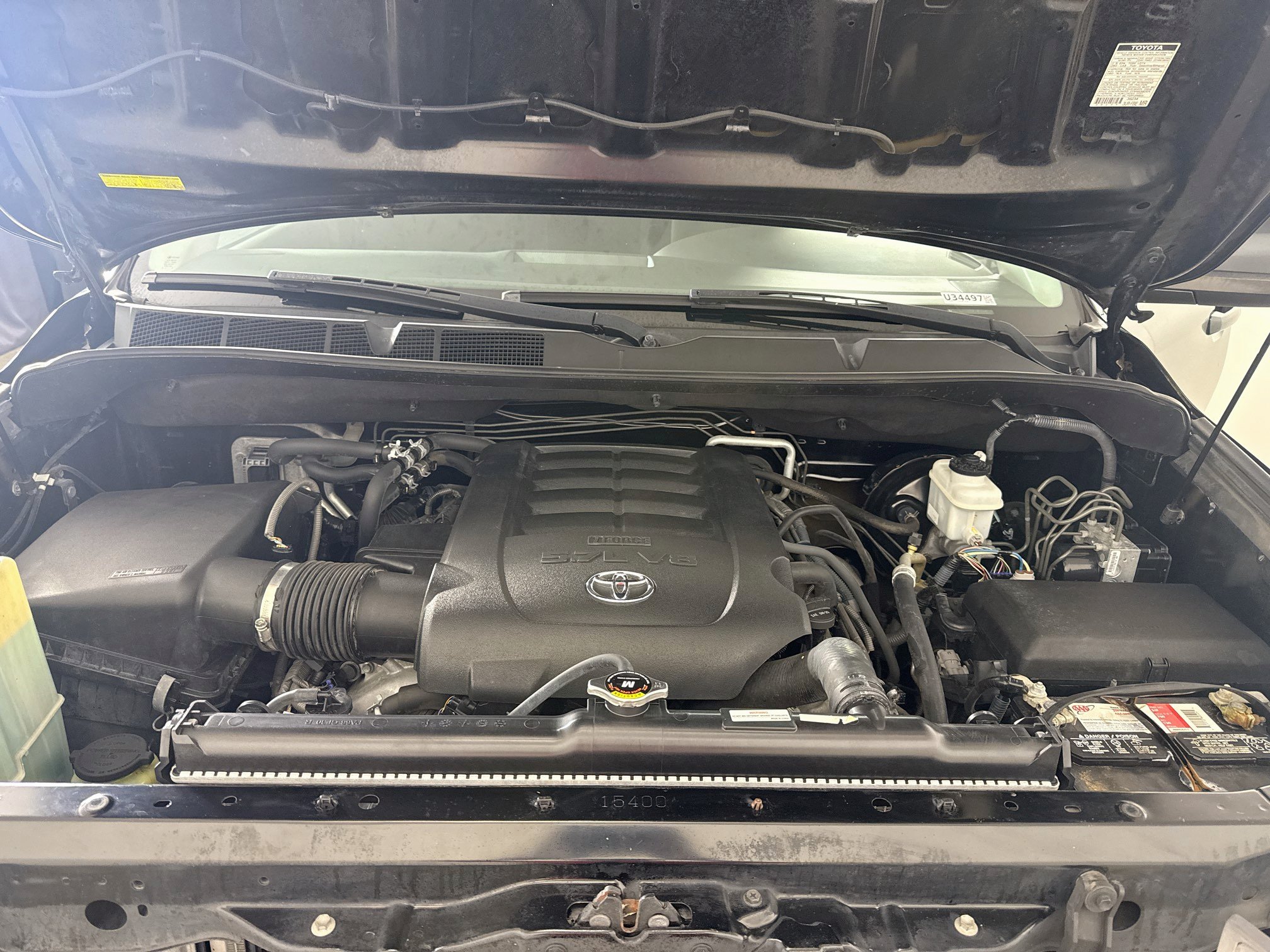 Used 2013 Toyota Sequoia SR5 w/ Sport Appearance Pkg AWD/4WD image 30