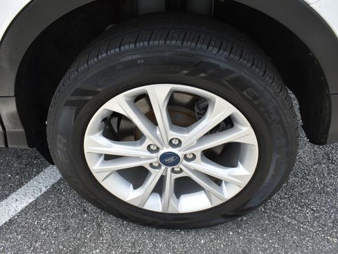 Used 2019 Ford Escape S image 36