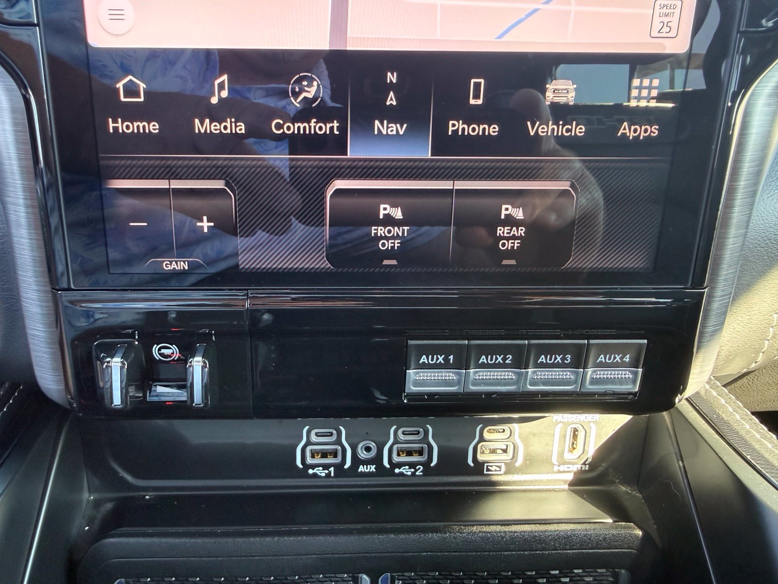 Used 2025 RAM 1500 RHO w/ RHO Level 1 Equipment Group AWD/4WD image 28