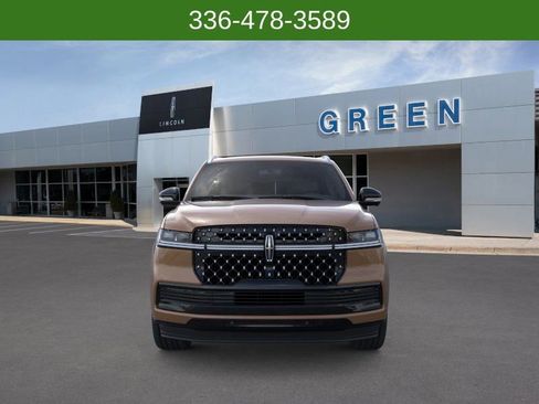 New 2026 Lincoln Navigator L Black Label AWD/4WD image 6