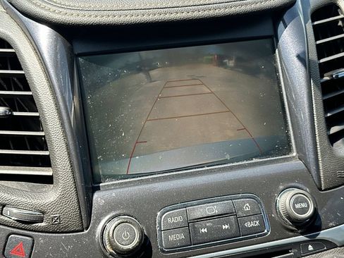 Used 2018 Chevrolet Impala Premier FWD image 19