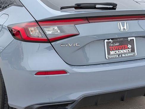 Used 2024 Honda Civic Sport image 8