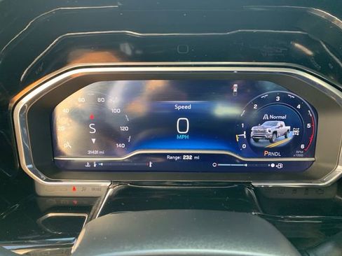 Used 2024 Chevrolet Silverado 2500 High Country image 19