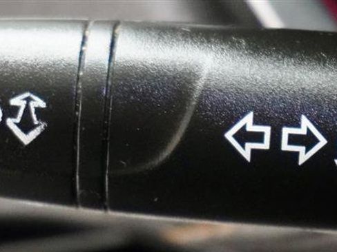 Used 2019 Chevrolet Traverse LT image 18