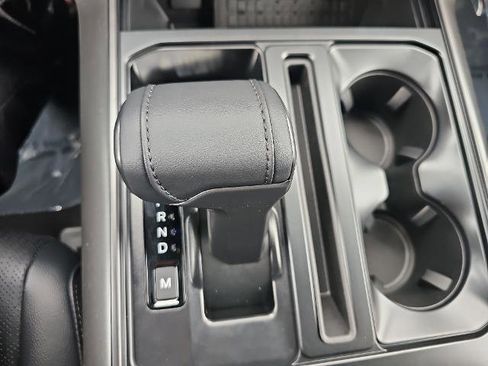 New 2025 Ford F150 Lariat w/ Equipment Group 501A Mid image 25