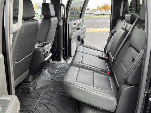 Used 2024 GMC Sierra 2500 Denali image 19