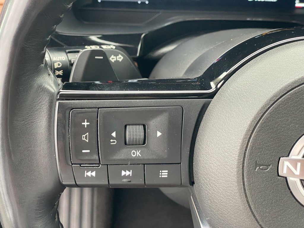 Certified 2024 Nissan Pathfinder Platinum AWD/4WD image 23