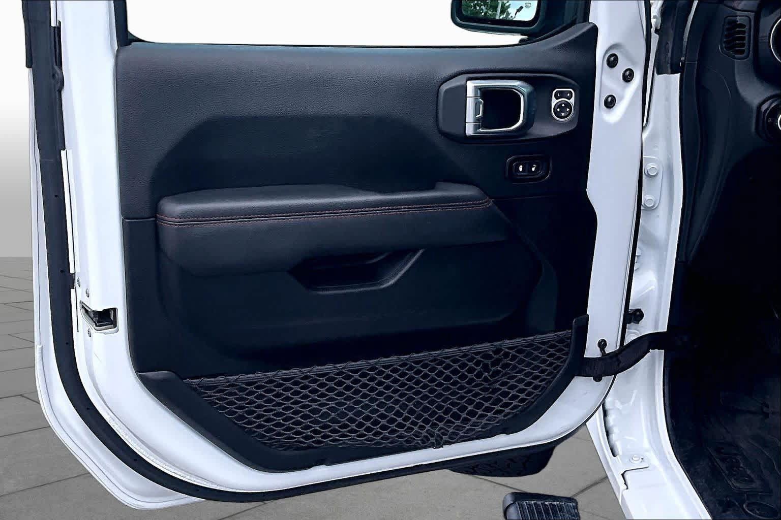 Used 2020 Jeep Wrangler Unlimited Rubicon w/ Quick Order Package 28Y Recon AWD/4WD image 22
