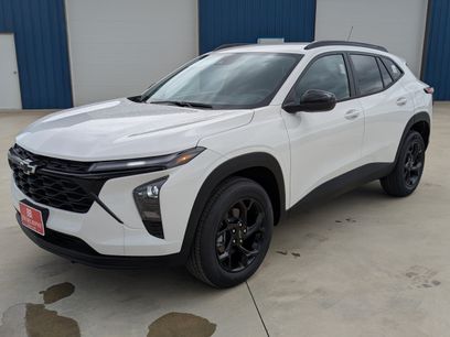 New 2026 Chevrolet Trax LT w/ Driver Confidence Package