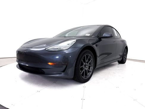 Used 2019 Tesla Model 3 Mid Range RWD image 14