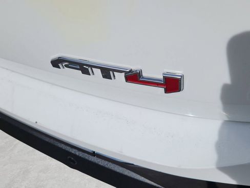 Used 2024 GMC Terrain AT4 image 13