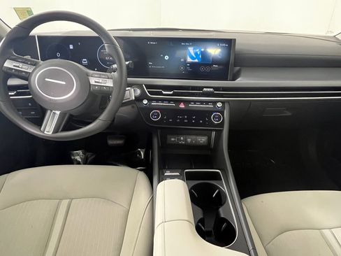 Used 2024 Hyundai Sonata SEL w/ Convenience Package image 18