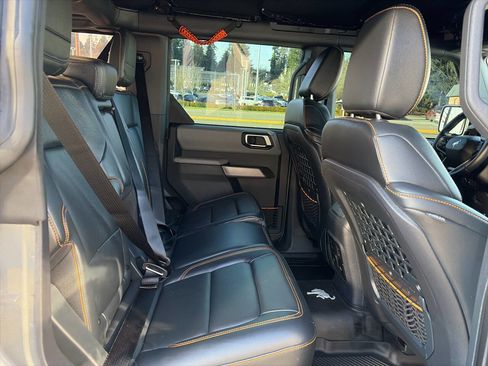 Used 2021 Ford Bronco Badlands image 23