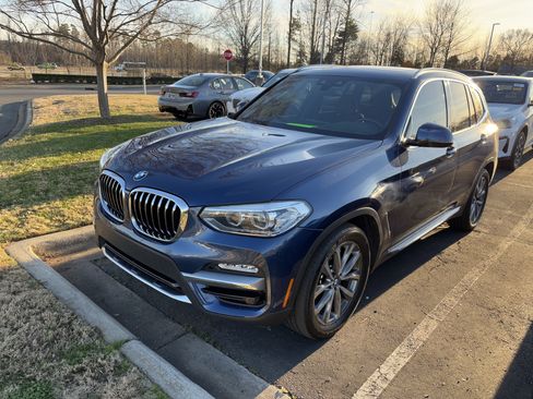 Used 2019 BMW X3 xDrive30i w/ Premium Package image 13