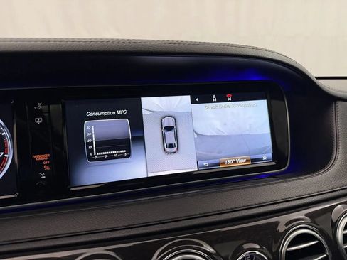 Used 2017 Mercedes-Benz S 550 4MATIC Sedan image 24