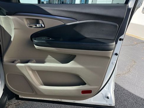 Used 2017 Honda Pilot EX-L image 30