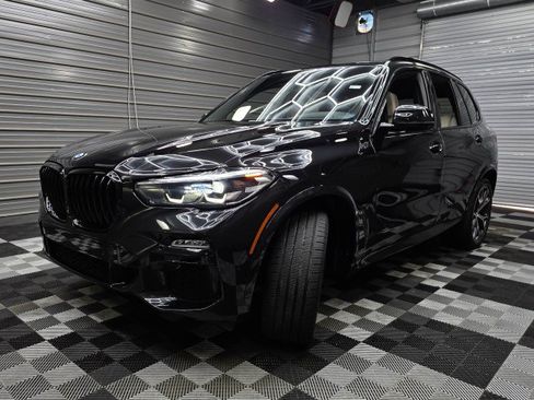 Used 2021 BMW X5 M50i w/ Premium Package AWD/4WD image 47