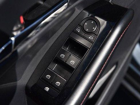 Used 2025 MAZDA CX-30 AWD 2.5 S w/ Preferred Package image 9