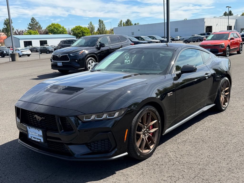 Used 2024 Ford Mustang GT Premium RWD image 4