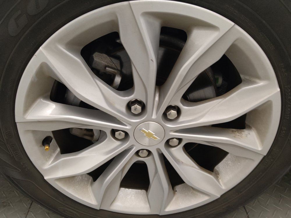 Used 2025 Chevrolet Malibu LT FWD image 31