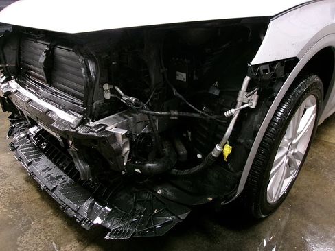 Used 2020 Audi Q5 2.0T Premium Plus AWD/4WD image 11
