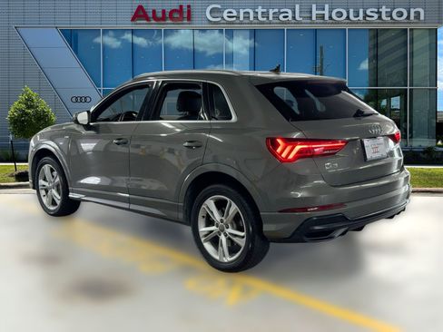 Used 2020 Audi Q3 2.0T Premium w/ Convenience Package image 3