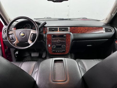 Used 2013 Chevrolet Tahoe LT w/ Luxury Package AWD/4WD image 14